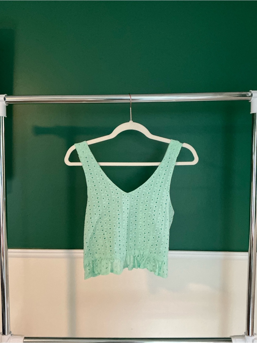 Pink Lily Mint Eyelet V-Neck Crop Camisole